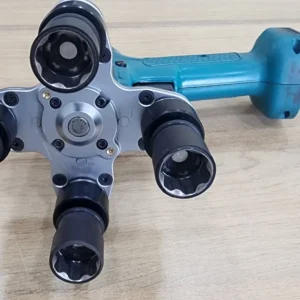 wheel pretightening tool